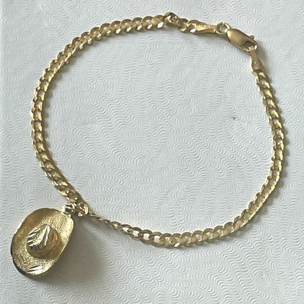 **+For Pablo only **** Italy 14k Gold curb link Bracelet with Sombrero Charm - Picture 4 of 14